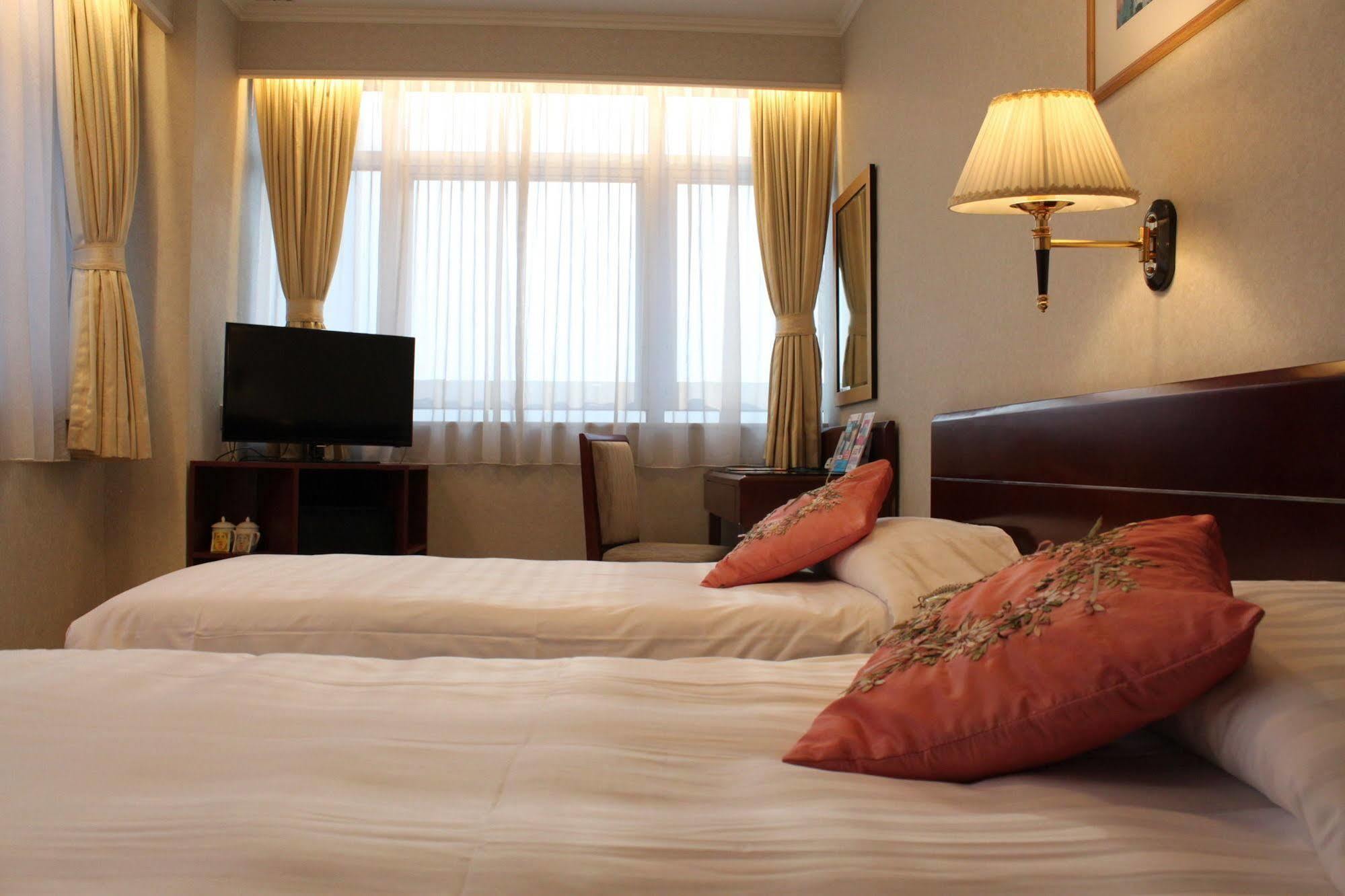 West Inn Hongkong Kültér fotó