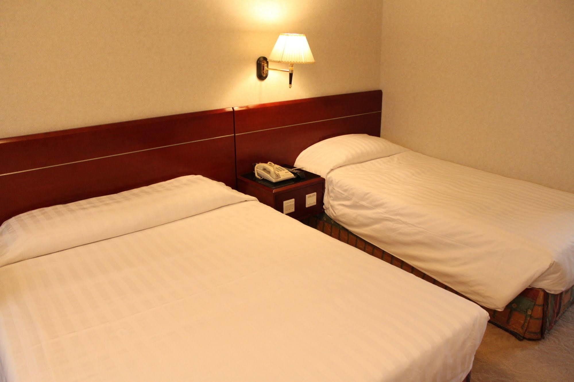 West Inn Hongkong Kültér fotó