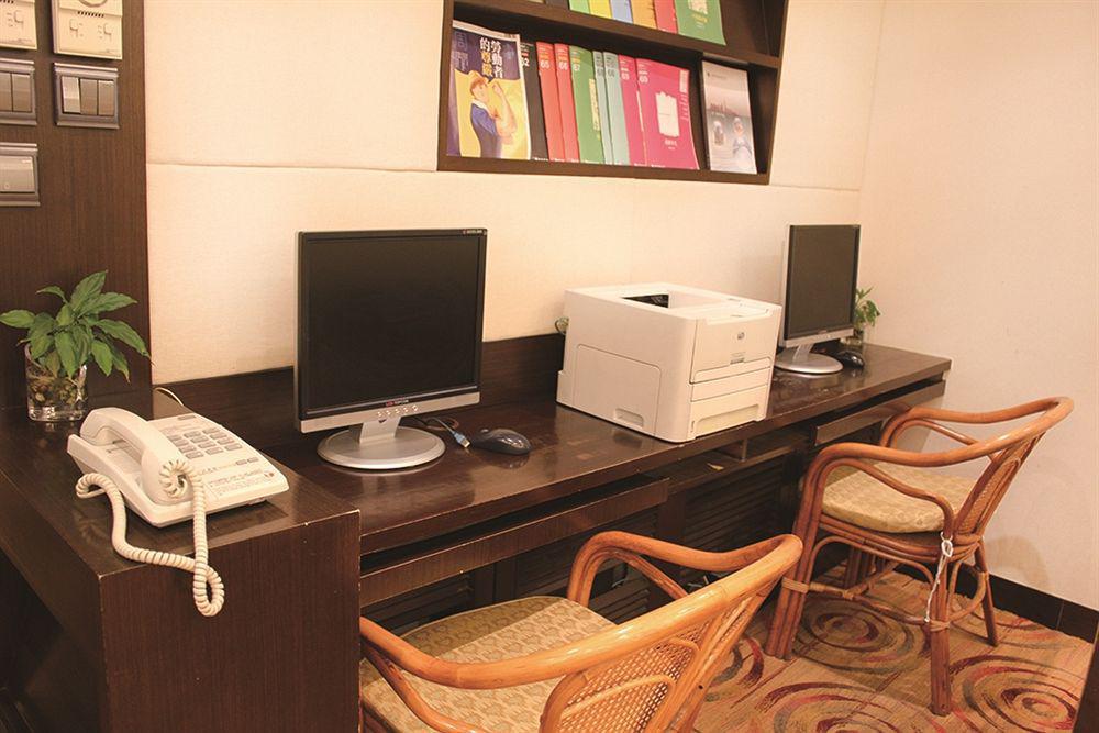 West Inn Hongkong Kültér fotó